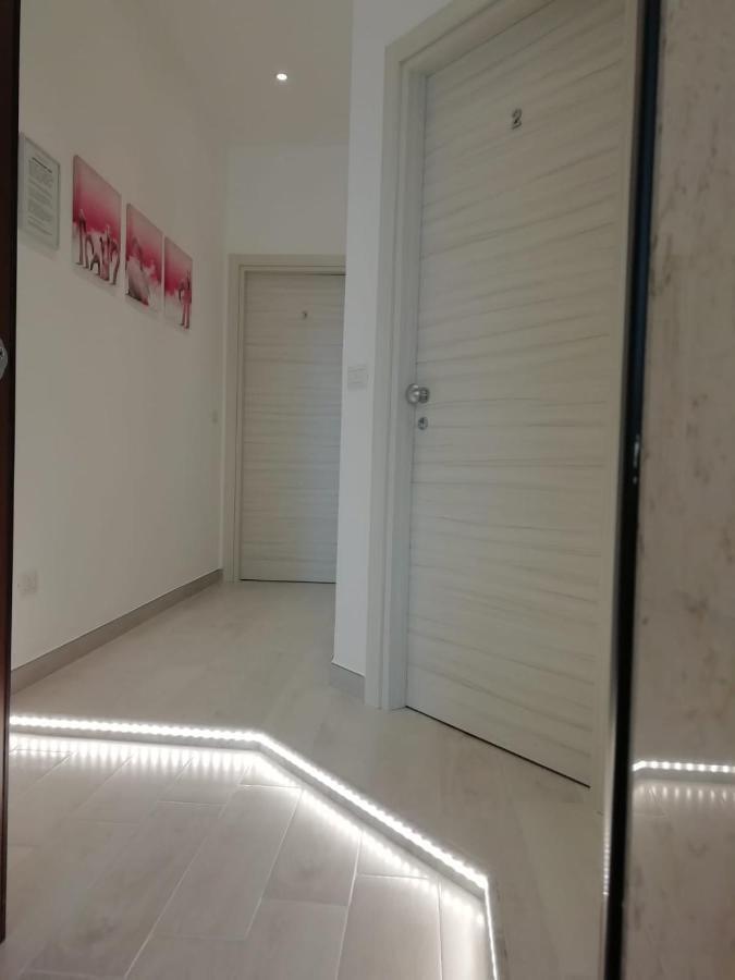 Flamingo Rooms Margherita Di Savoia Exterior foto