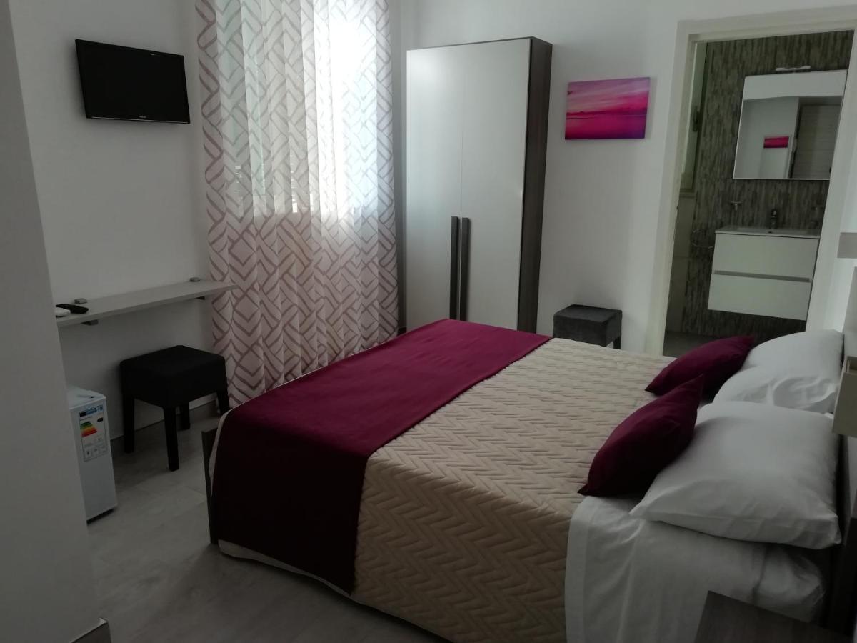 Flamingo Rooms Margherita Di Savoia Exterior foto